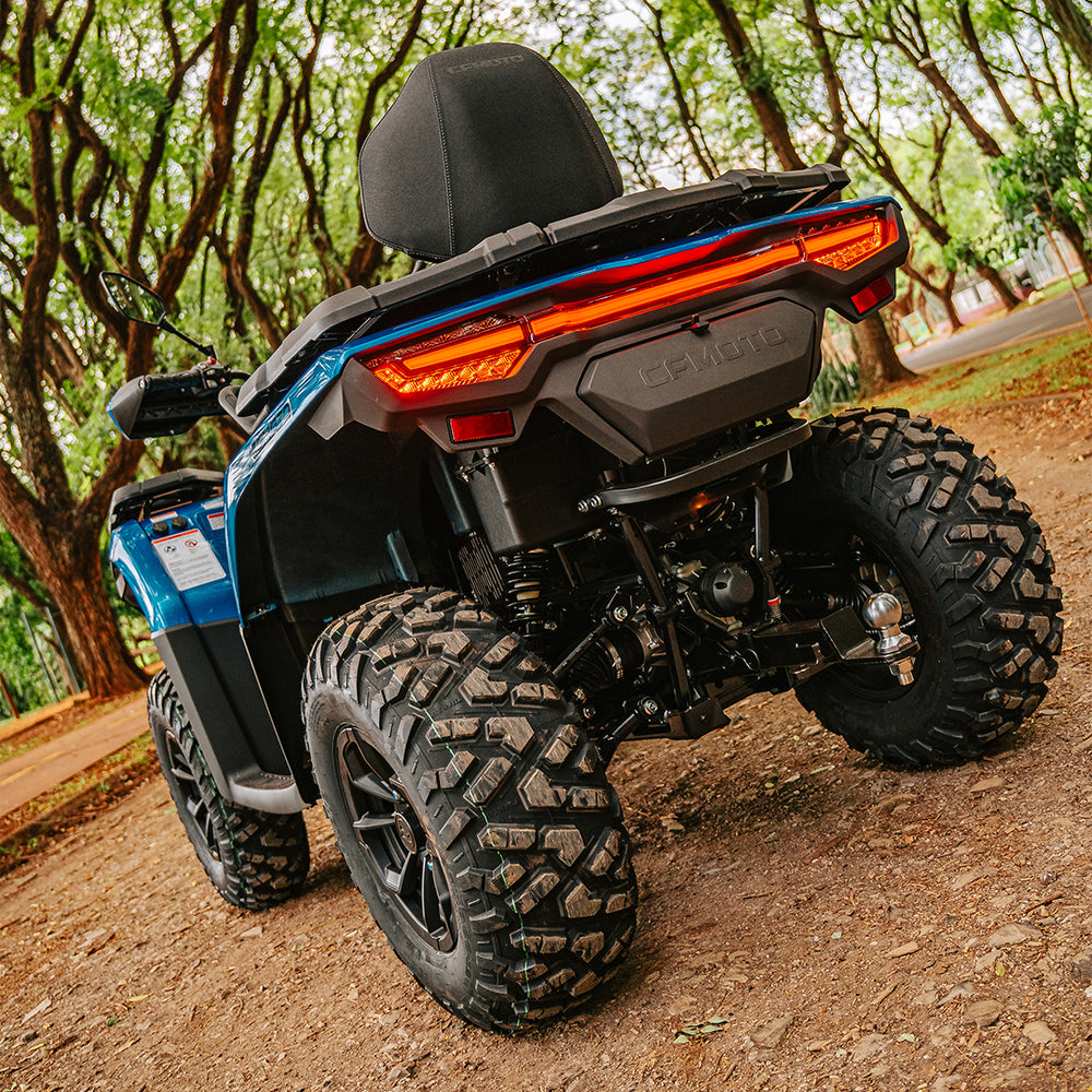 Quadriciclo ATV CFMOTO CForce 520L Azul Quadriciclo ATV CFMOTO CForce 520L Azul