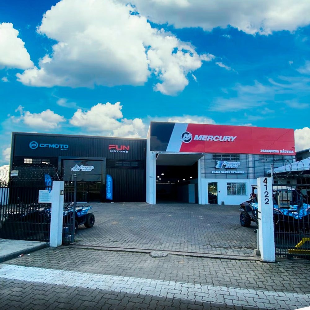 Tanque Náutico de Gasolina em Plástico 28 Litros Vermelho Tanque Náutico de Gasolina em Plástico 28 Litros Vermelho