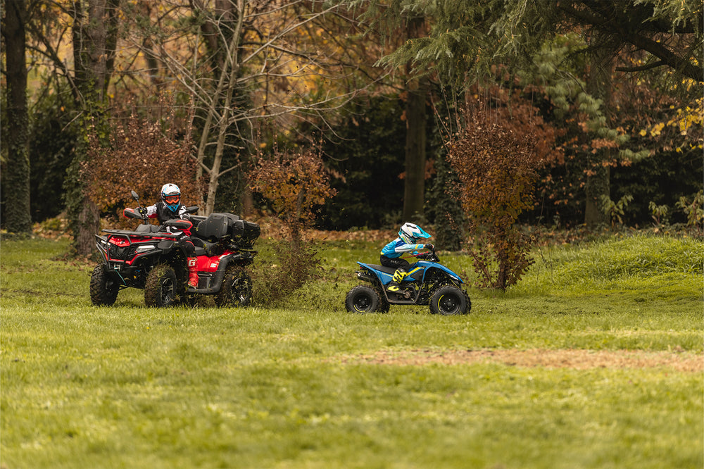 Quadriciclo CFMOTO CForce 110 - Azul Marinho