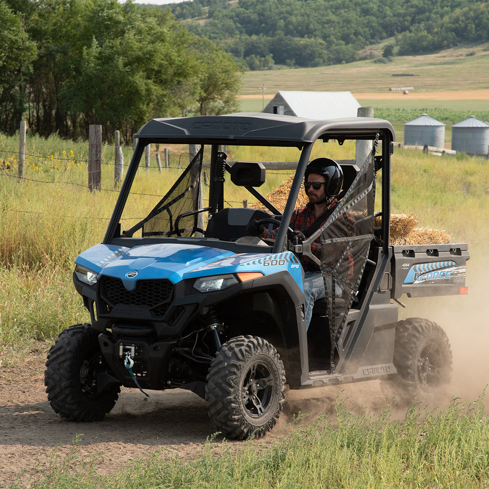 Quadriciclo UTV CFMOTO UForce 600 Cinza