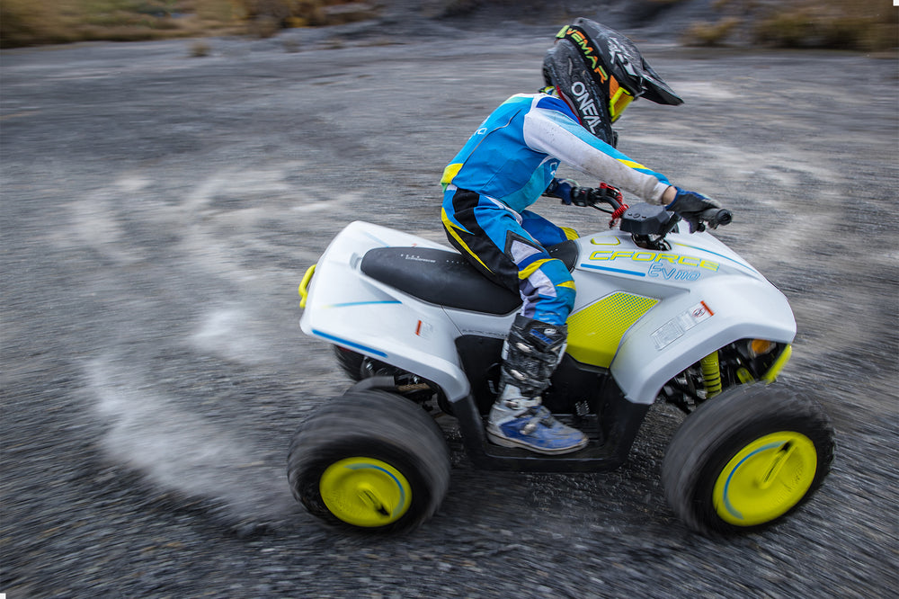 Quadriciclo CFMOTO EV110 - Laranja